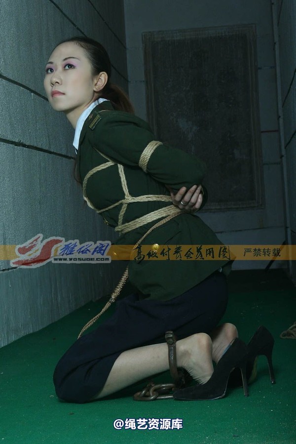 雅俗阁 - 20070419雅雯警服 第 20 张图片