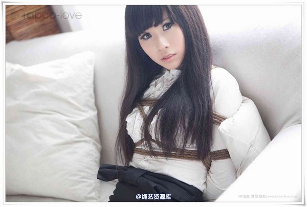 禁忌摄影 - No.083 Yuko 职业女性之气质束缚 第 6 张图片