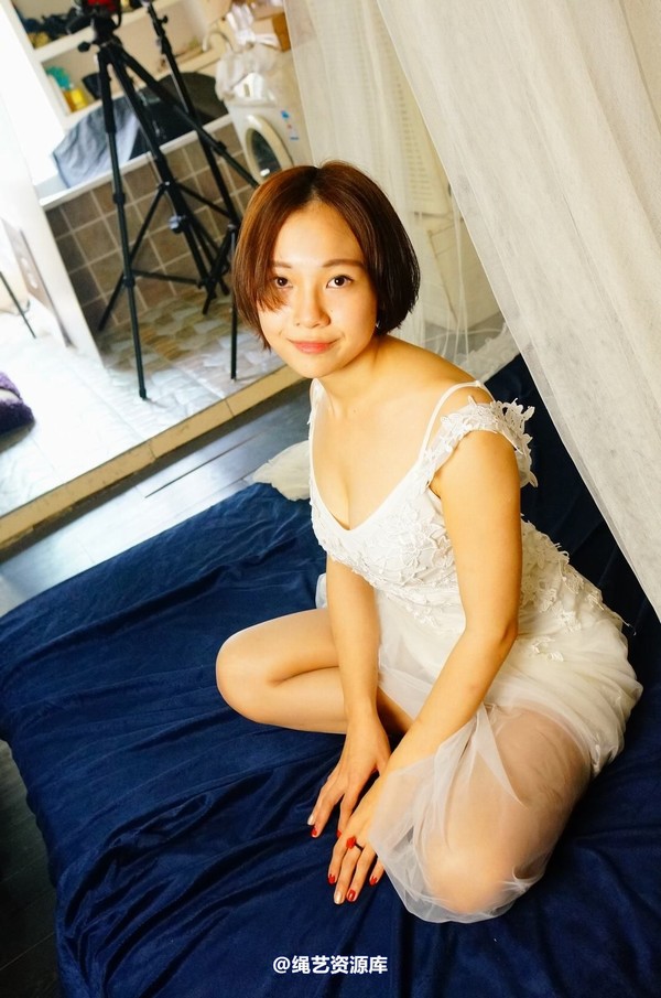 dk13美束馆 - 9.16-小仙儿白婚纱-C130P 第 44 张图片