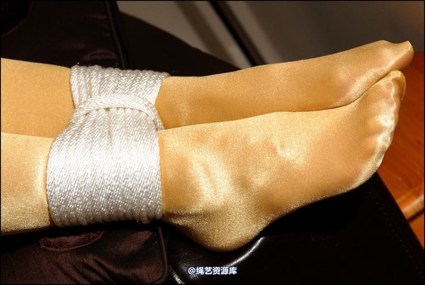 simplytied - Gold Wolfords 第 34 张图片