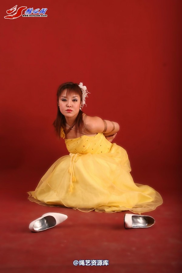 雅俗阁 - 20060312雅琳黄色婚纱 第 108 张图片