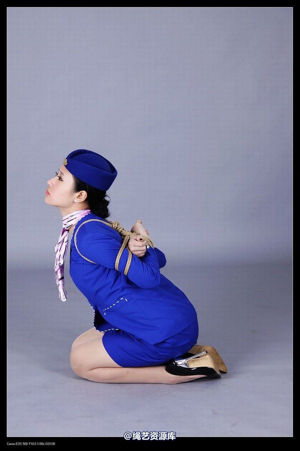 神艺缘 - 269-空姐制服 第 24 张图片