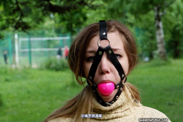 gaggedinpublic - gip442 第 37 张图片