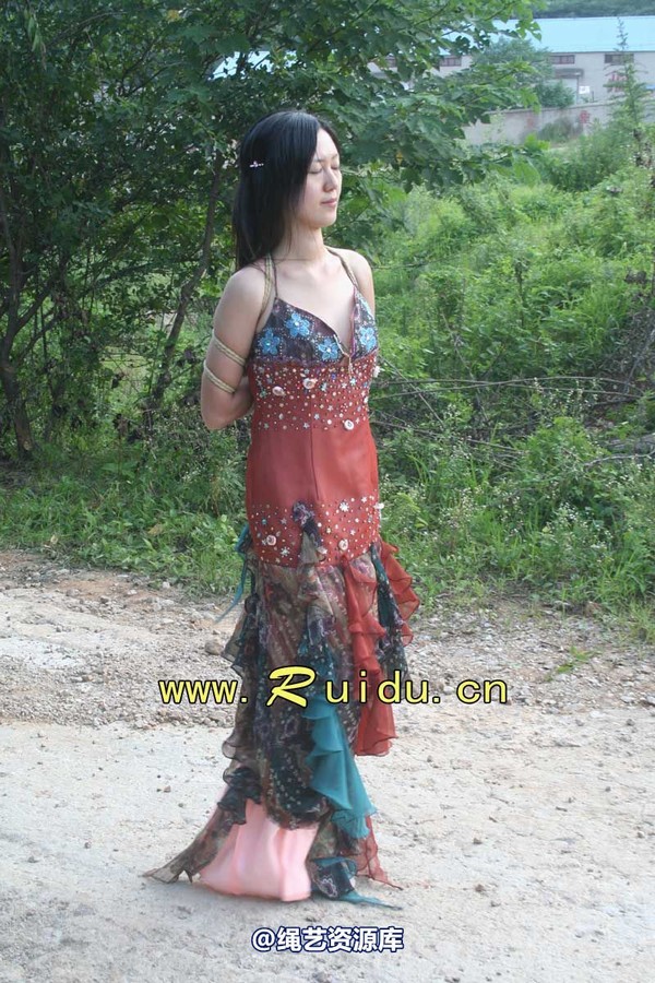 锐度主张 - 20070818第29期 宝宝草地漫舞图片 第 91 张图片