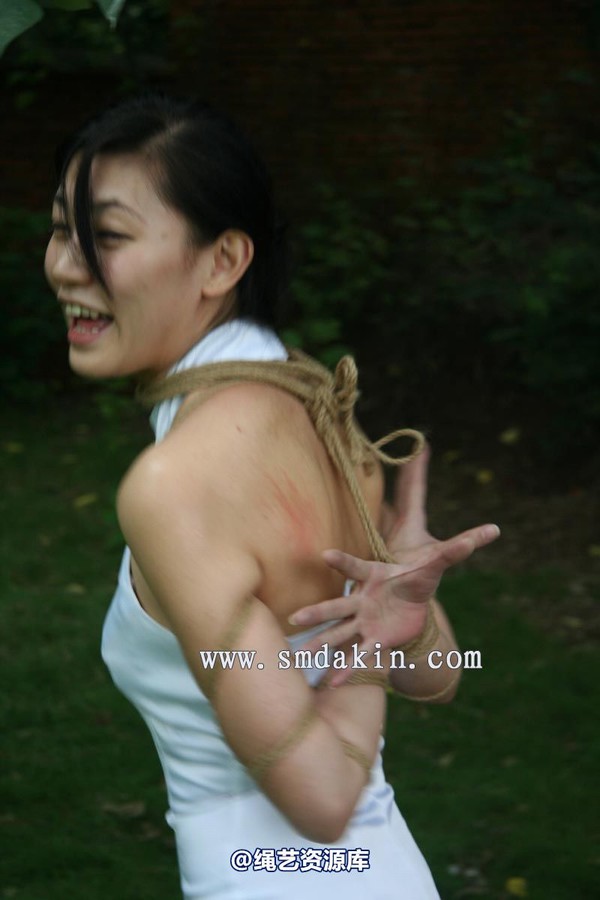 锐度主张 - 2009年第41期捆绑图（2009.8.21）新模：云若 第 14 张图片