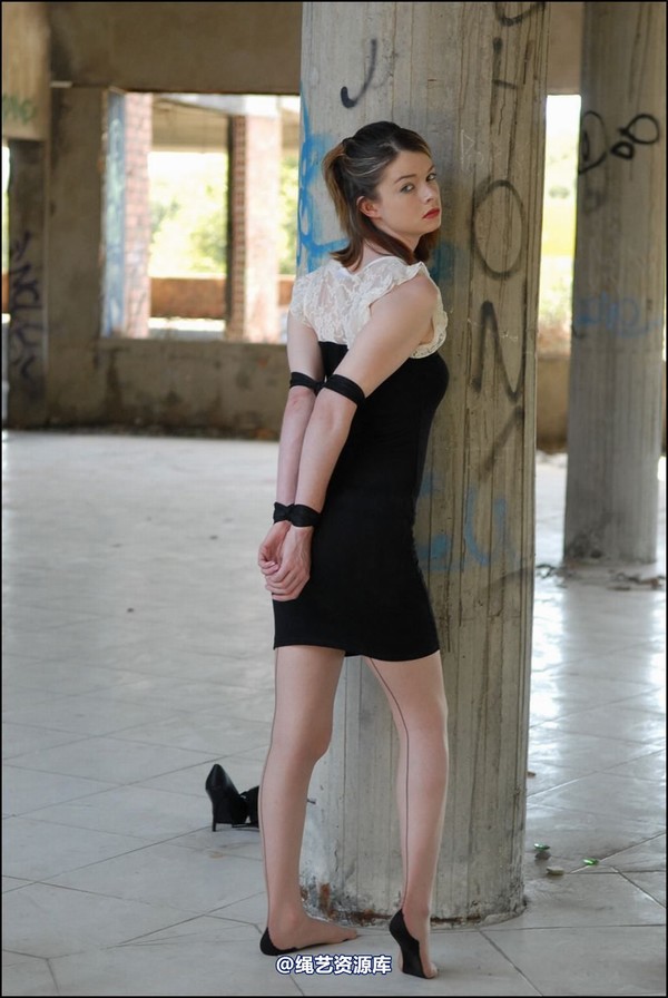 simplytied - Contrast seams in Spain 第 8 张图片