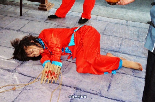 mj影视 - 血的代价梦境古大堂 女囚众生相2013-08-26 第 147 张图片