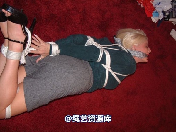 bondagebob - Angelica Vamp Secretary 4 第 34 张图片