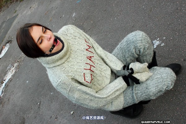 gaggedinpublic - gip252 第 52 张图片