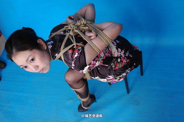 唯美之家 - 新模安安2010-1-8 第 4 张图片
