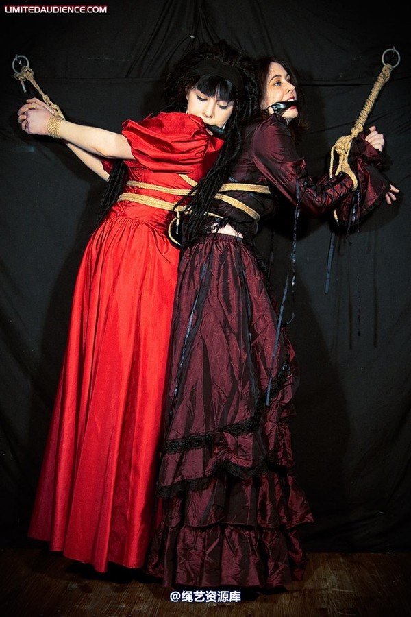 limitedaudience - 2010 catya lex eleven in the dungeon 2 第 34 张图片