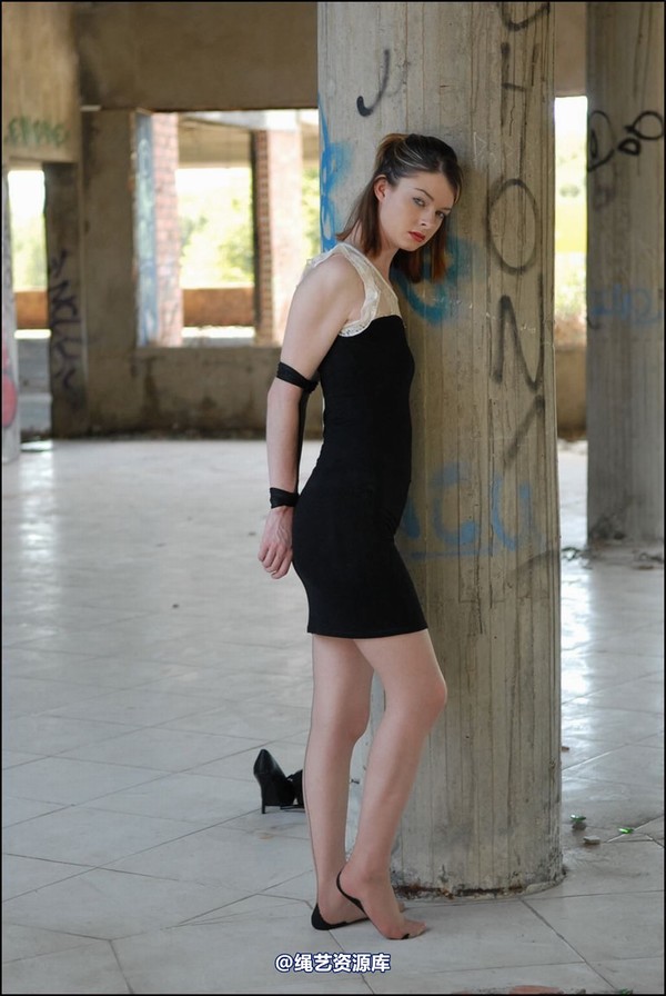simplytied - Contrast seams in Spain 第 7 张图片