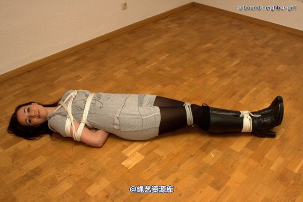bound-neighbor-girl - Darline - Office bondage 1 第 29 张图片