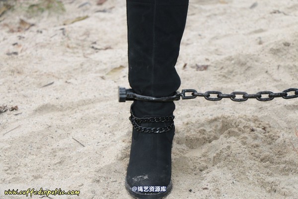 girlsinsteel - Can I try the handcuffs_ 第 43 张图片