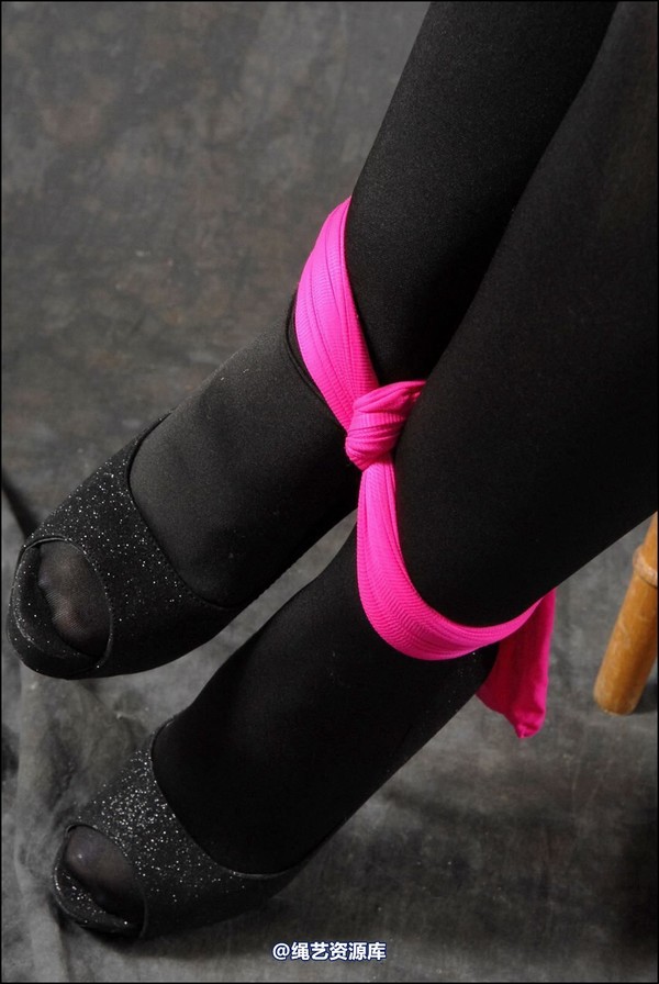 simplytied - Fun with coloured tights 第 34 张图片