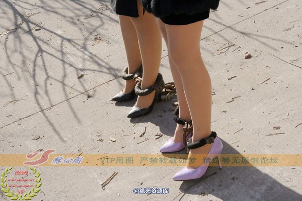 雅俗阁 - 2013-NO.34《押解》Model雅慕 雅蜜 第 28 张图片