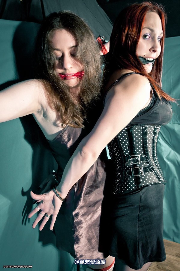 limitedaudience - 2012 catya elyssia captives together 第 38 张图片