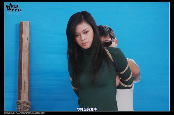 唯美之家 - 2008-11-04小妖老虎凳 第 1 张图片
