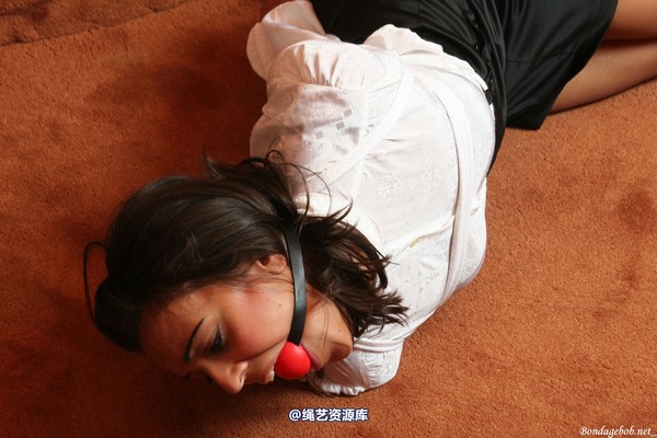 bondagebob - Fiona G Grabbed at home 第 128 张图片
