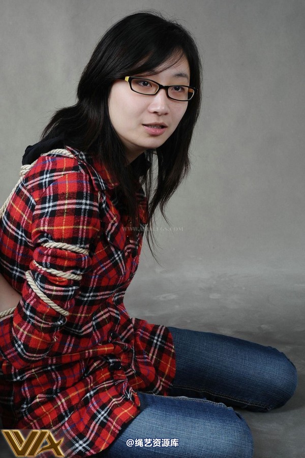 赤足者 - 佳妮2012-1 第 1 张图片