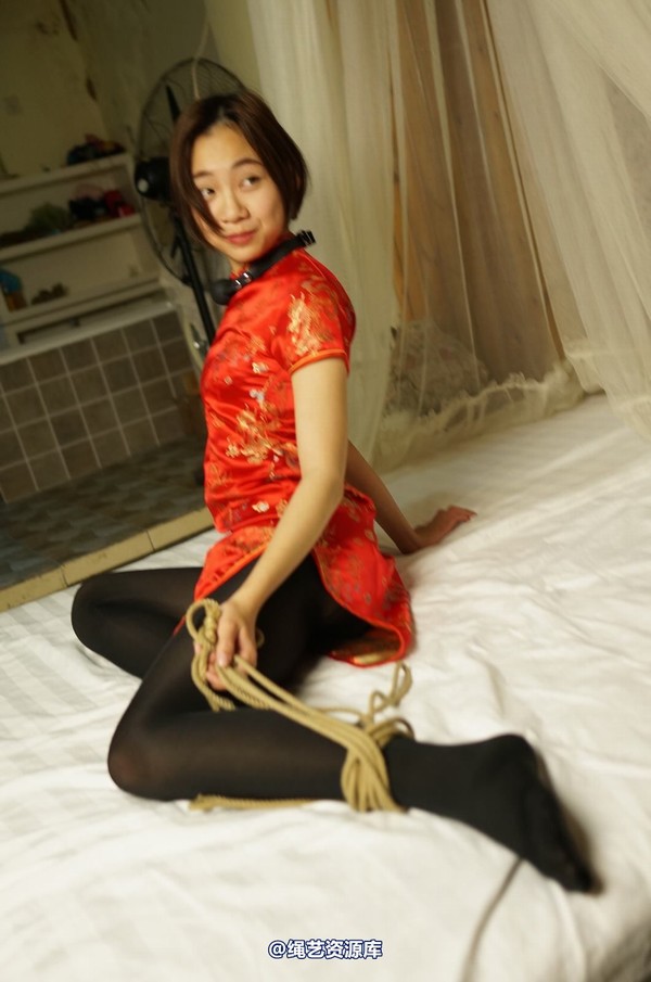dk13美束馆 - 11.14-小仙儿红旗袍-120P 第 117 张图片