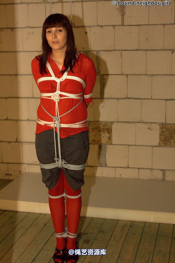 bound-neighbor-girl - Susan - Tied up in the Attic 1 第 21 张图片