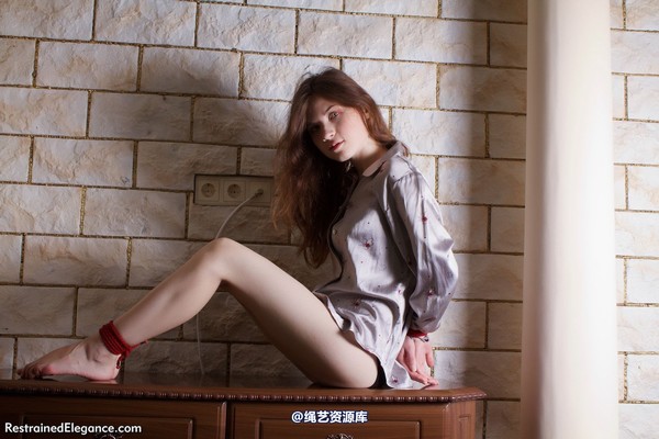 restrainedelegance - Bonus Sharlize in Silk 第 99 张图片