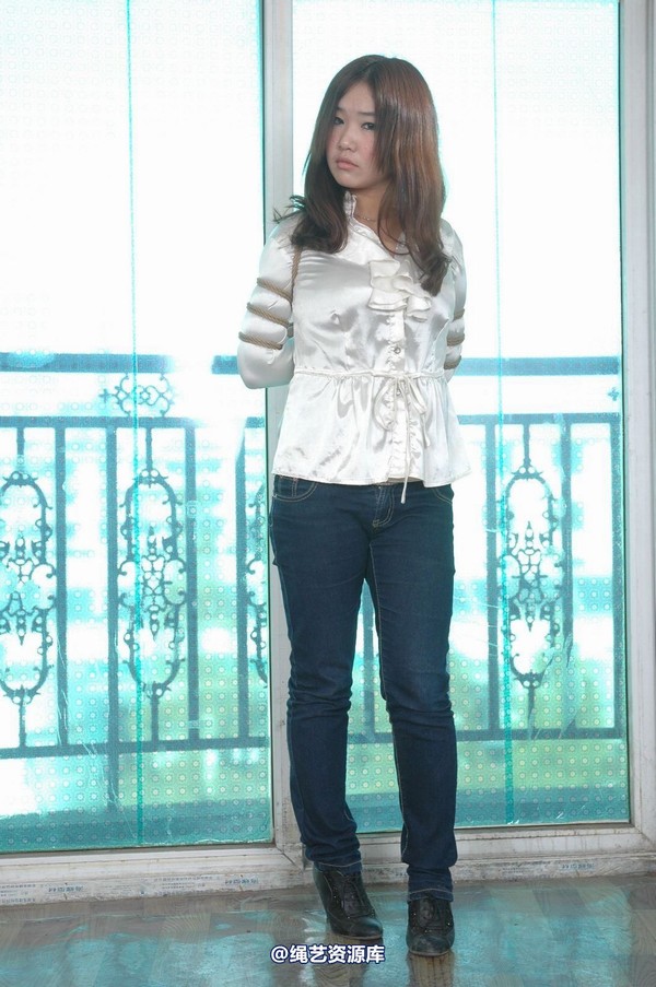 唯美之家 - 2010-11-1又琴白衬衣 第 78 张图片