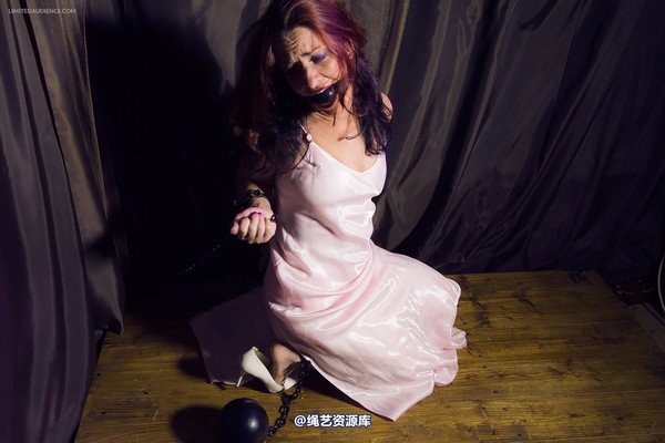 limitedaudience - 2014 fayth on fire chained princess 第 24 张图片