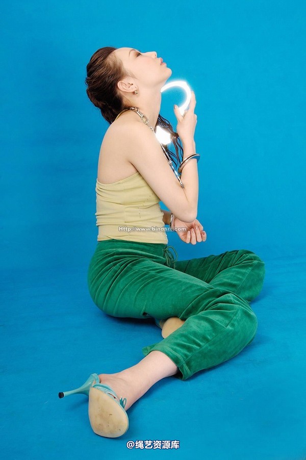 丽柜美束 - 2006-01-28 第 26 张图片