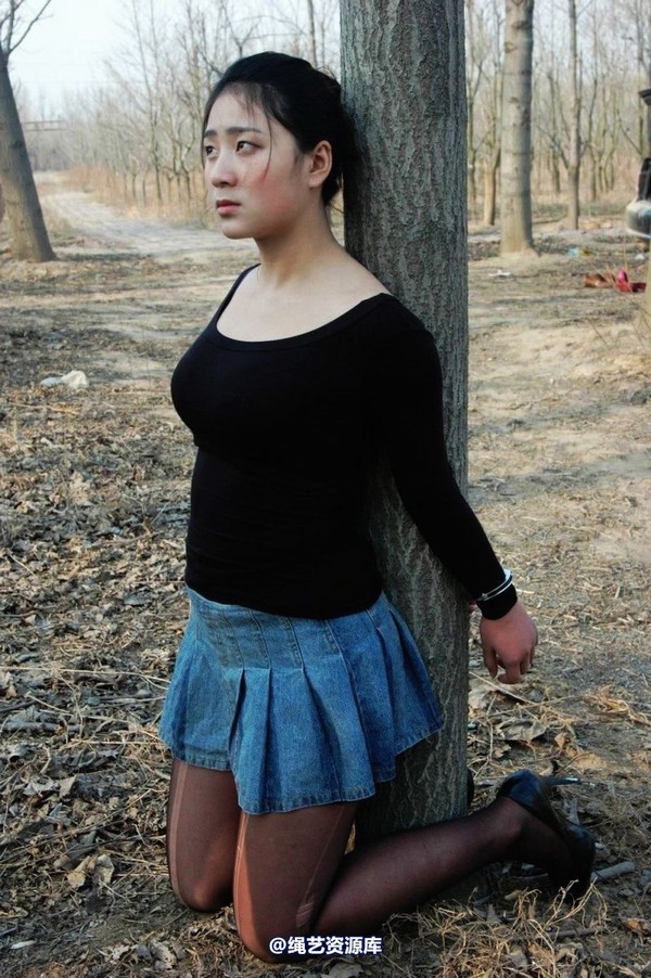 mj影视 - 2013-3-4陈沫踏青 黑丝美女最终的不归路 第 285 张图片