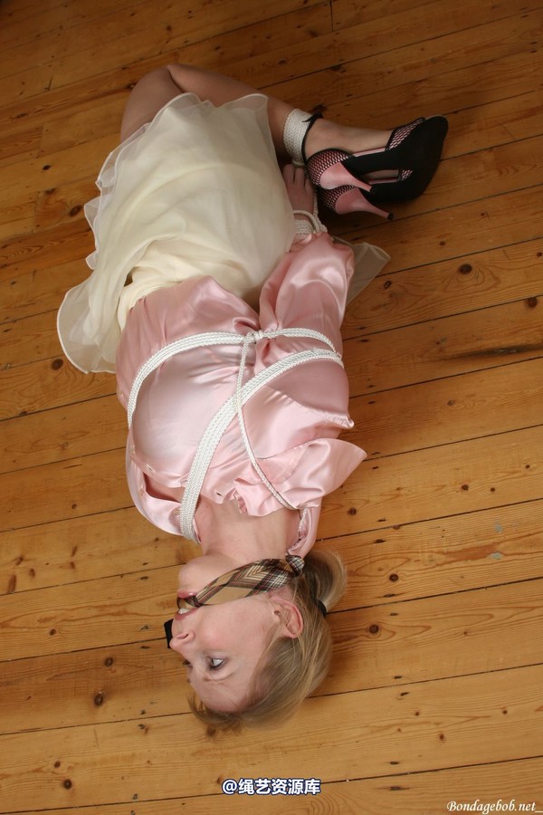 bondagebob - Missey Girly tied tight 第 80 张图片