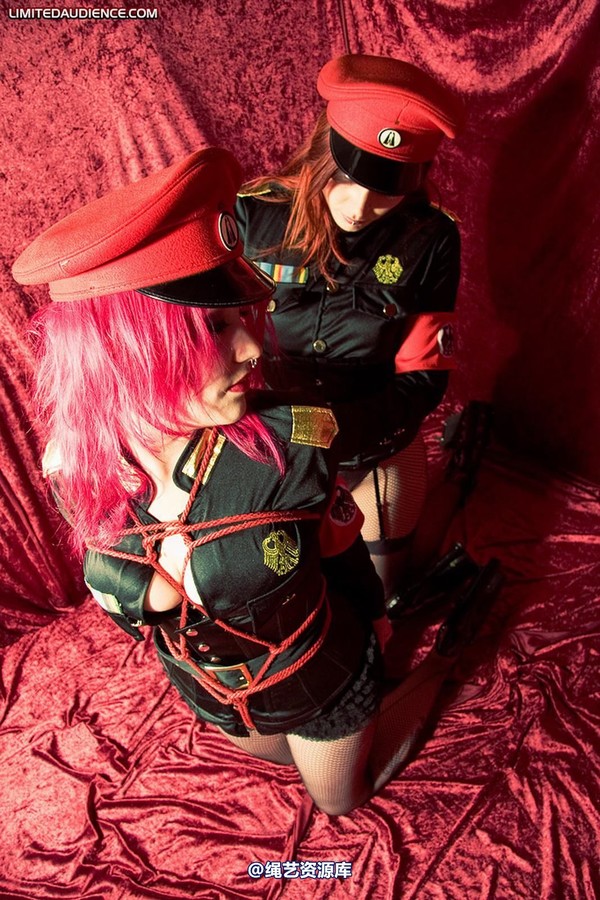 limitedaudience - 2009 scarlett shrinking violet agents in training 2 第 2 张图片