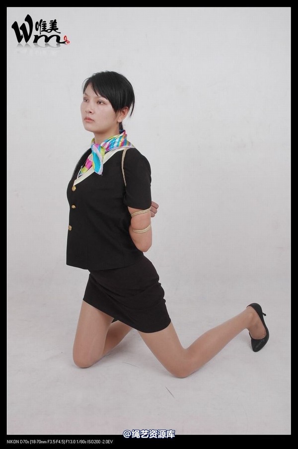 唯美之家 - 09-8-23兰玉制服捆绑 第 19 张图片