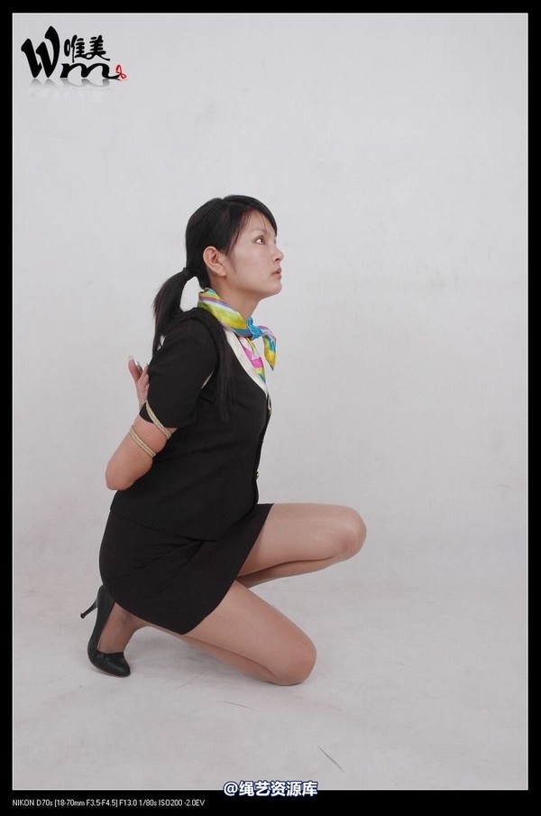 唯美之家 - 09-8-23兰玉制服捆绑 第 10 张图片