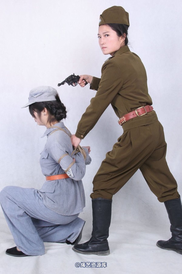 胜景山庄 - 256-新模军统服 第 2 张图片