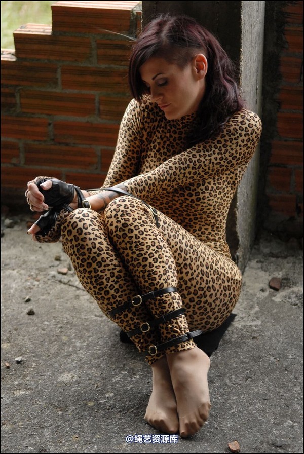 simplytied - Spain Leopard 第 35 张图片