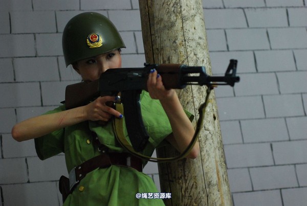 唯美之家 - 新模楠楠军装 第 130 张图片
