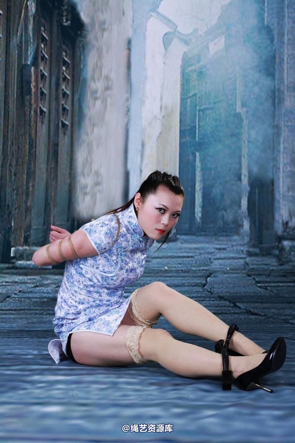 神艺缘 - 234-老街旗袍少女 第 26 张图片