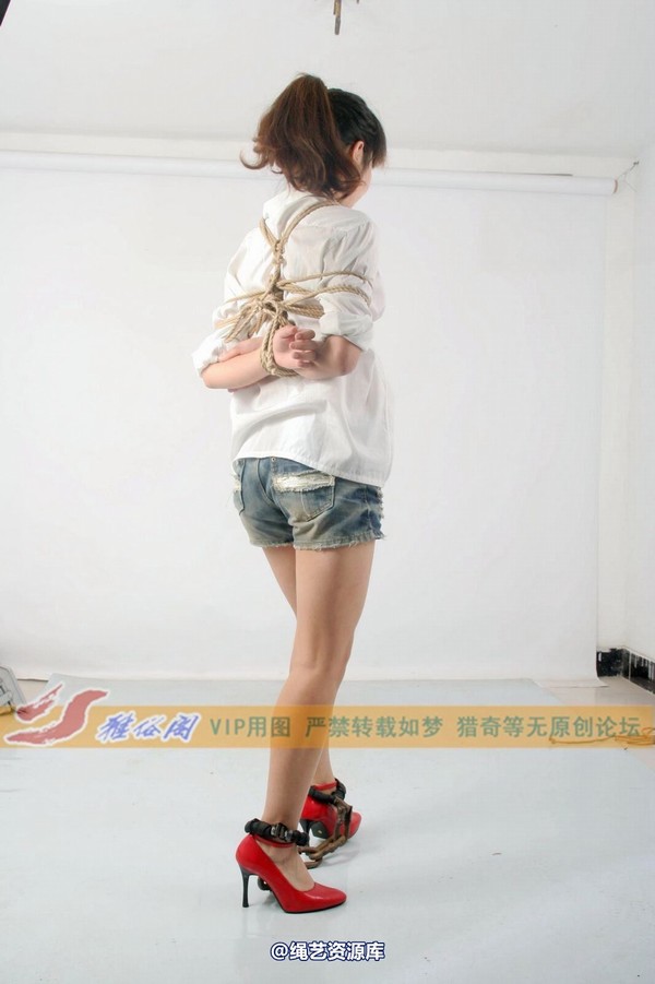 雅俗阁 - 2013-NO.1Model雅恋 第 32 张图片