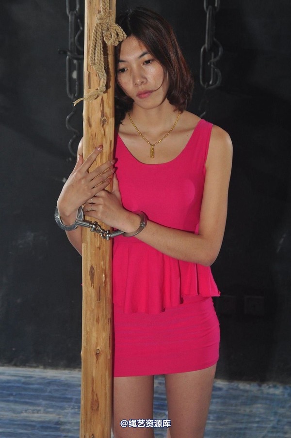 mj影视 - 小乔 美女与刑罚 1 第 32 张图片