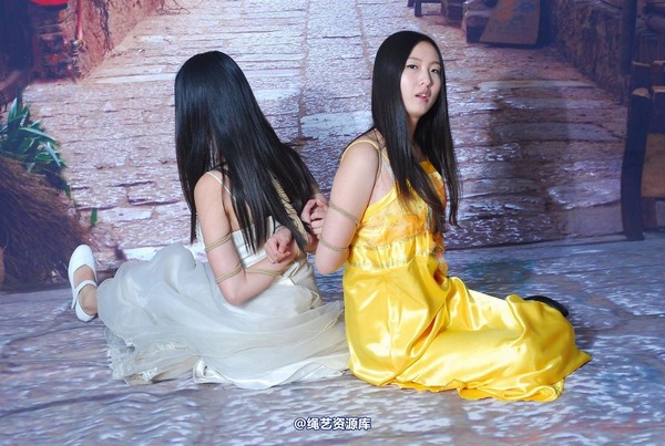 唯美之家 - 明美和雅芙双缚 第 71 张图片