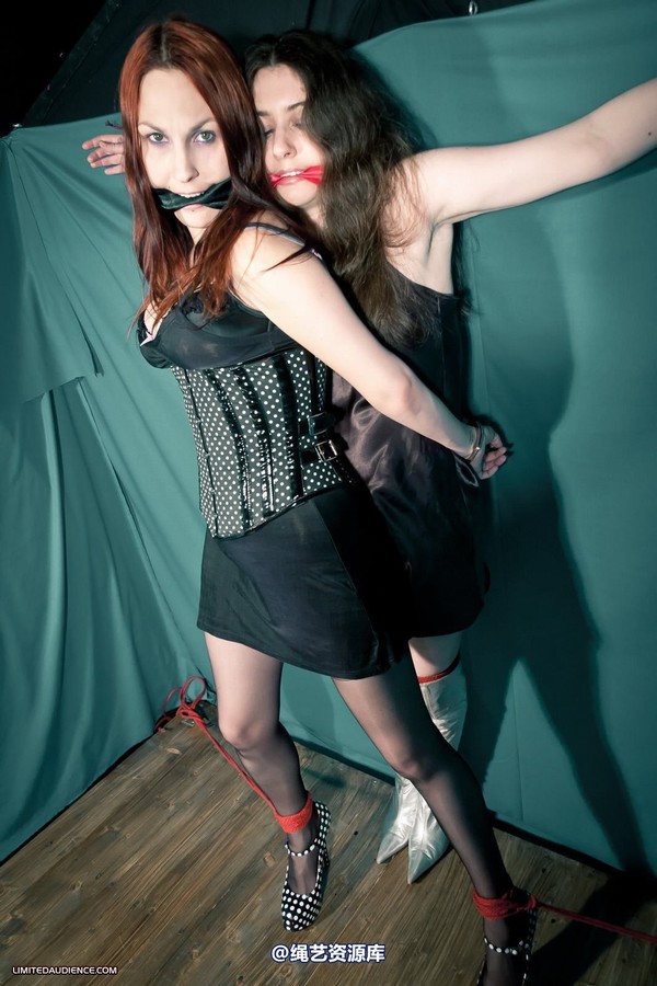 limitedaudience - 2012 catya elyssia captives together 第 18 张图片