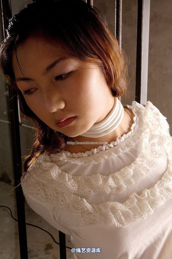 丽柜美束 - 2005-10-21 第 27 张图片