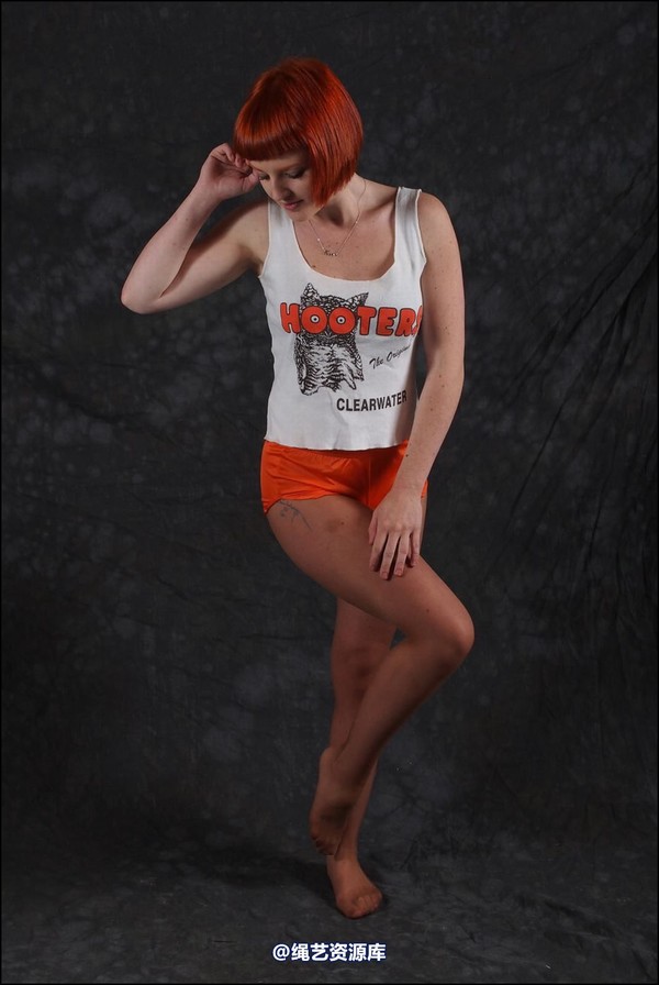 simplytied - RR Hooters again more 第 2 张图片