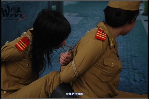 唯美之家 - 08-05-07特务 第 249 张图片