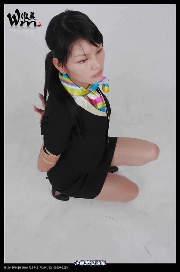 唯美之家 - 09-8-23兰玉制服捆绑 第 13 张图片