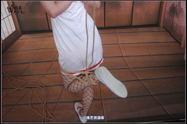 唯美之家 - 2008-11-5萱萱护士装 第 28 张图片