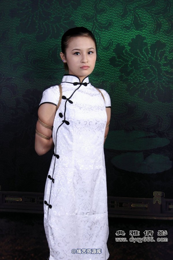 典雅倩影 - 012-典雅倩影美女丽莎旗袍 第 27 张图片