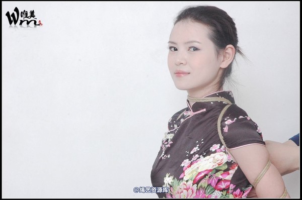 唯美之家 - 2009-9-1依依 第 16 张图片